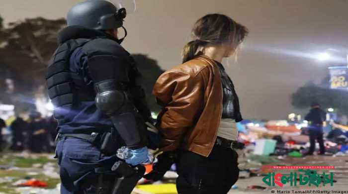 মার্কিন ক্যাম্পাসে ক্যাম্পাসে ইসরাইলবিরোধী বিক্ষোভ, কঠোর পুলিশ