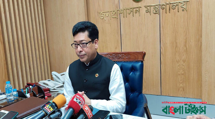 ‘আমলার সন্তানদের জন্য বিশ্ববিদ্যালয়ের কনসেপ্টটা নিতে পারছি না’