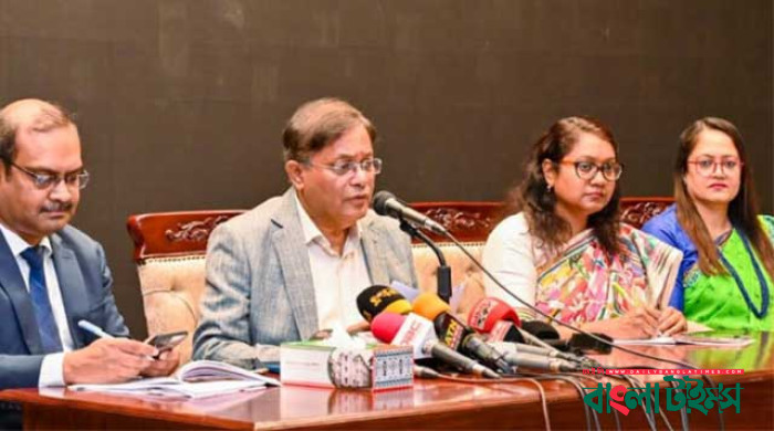 বিক্ষোভ দমনে যুক্তরাষ্ট্র পুলিশের বর্বর আচরণের ব্যাখ্যা জানতে চান পররাষ্ট্রমন্ত্রী