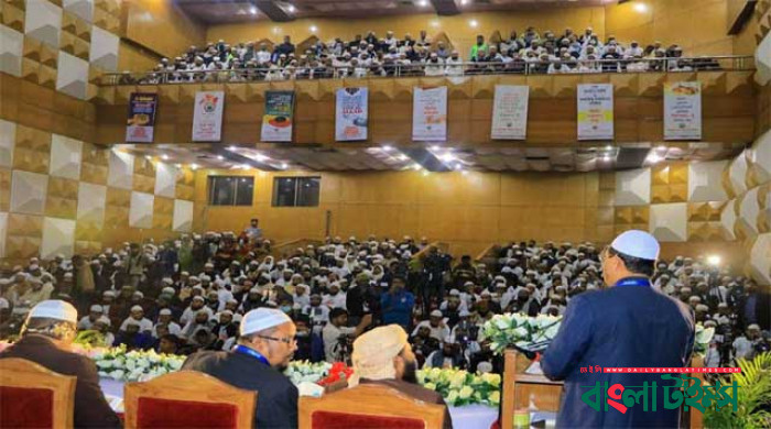 অঘোষিত যুদ্ধের মাধ্যমে অবৈধ সরকারকে প্রত্যাখান করেছে জনগণ:  চরমোনাই পীর