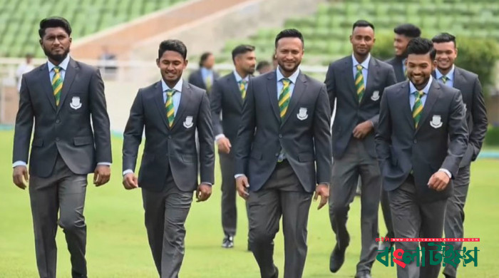 বিশ্বকাপ খেলতে মধ্যরাতে দেশ ছাড়লেন বাংলাদেশ দল