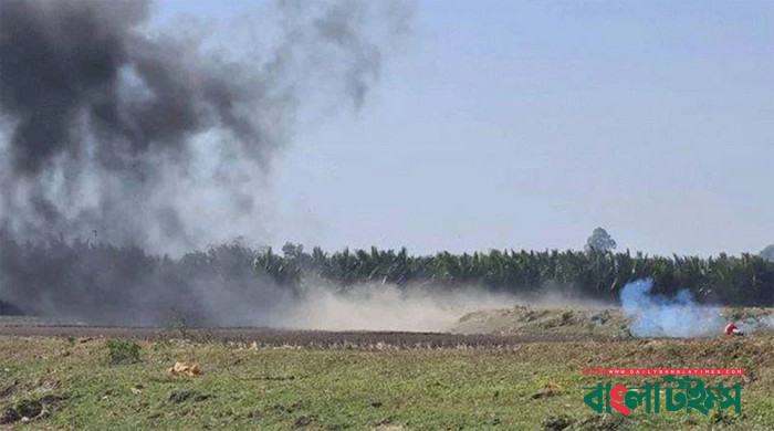মর্টার শেল-গুলির শব্দে কাঁপছে শাহপরী-সেন্টমার্টিন, আতঙ্কিত এলাকাবাসী