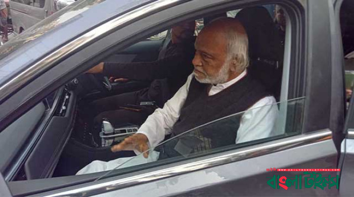 ড. মঈন খানকে আটকের পর ছেড়ে দিল পুলিশ