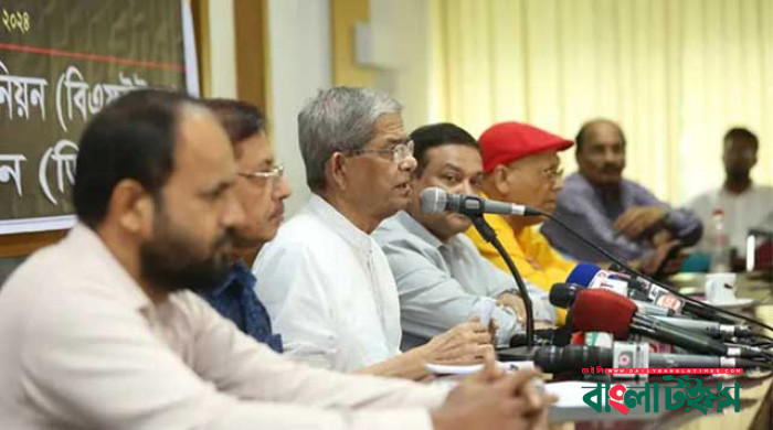 সেন্টমার্টিন ইস্যুতে সরকারের নীরবতা দাসসুলভ আচরণ: মির্জা ফখরুল