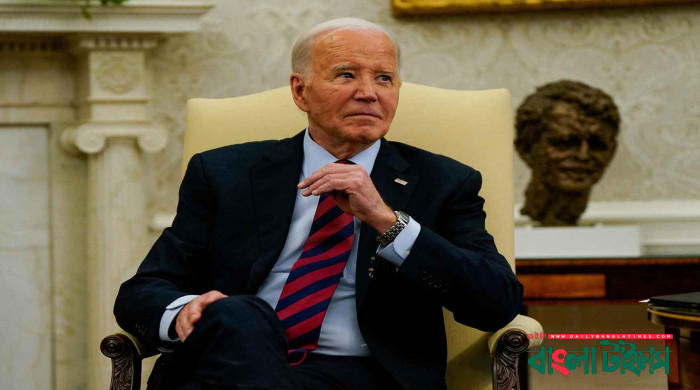 ৫ লাখ অবৈধ অভিবাসীকে বৈধতা দিতে যাচ্ছেন বাইডেন