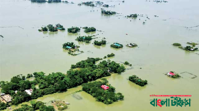 ত্রাণের জন্য হাহাকার