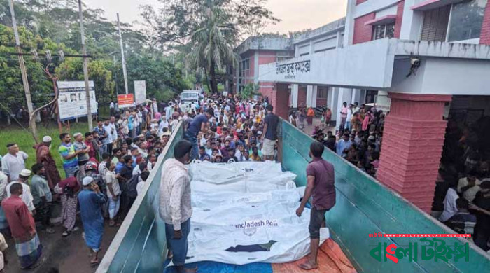 9 killed, 3 missing as microbus carrying wedding party falls into canal