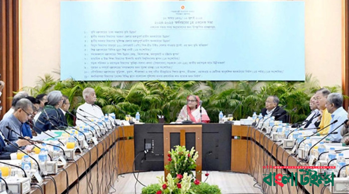 বন্যার শঙ্কায় আগাম প্রস্তুতির নির্দেশ প্রধানমন্ত্রীর