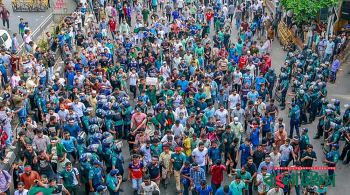 সরকারকে তিন দিনের সময় বেঁধে দিয়েছেন আন্দোলনরত শিক্ষার্থীরা