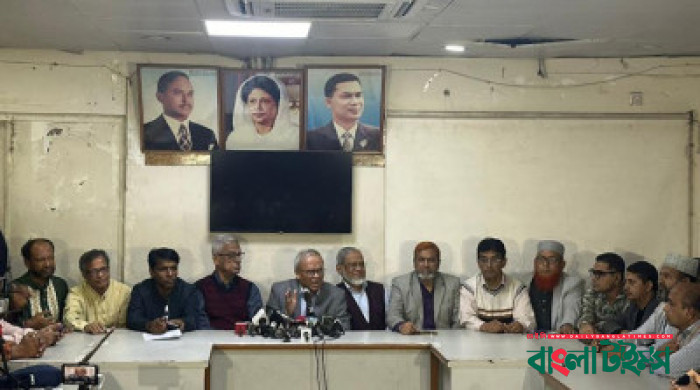 দেশকে ঋণের ফাঁদে ডুবিয়ে দিয়েছে সরকার: রিজভী