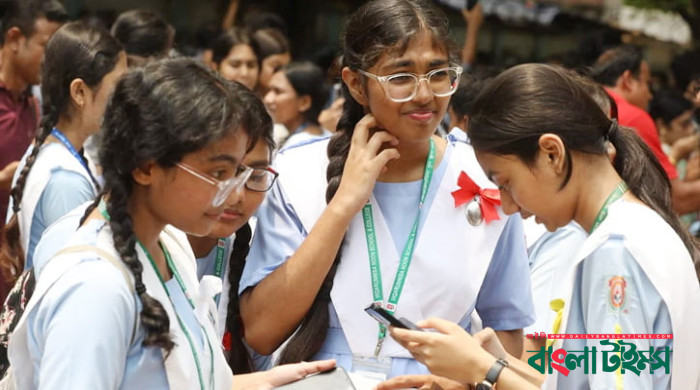 একাদশ শ্রেণিতে ভর্তি: কলেজ পায়নি ১২ হাজার শিক্ষার্থী