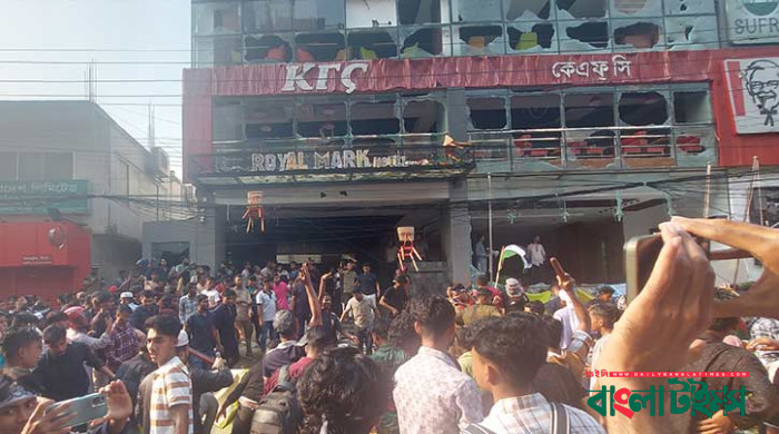 ব্যবসা প্রতিষ্ঠানে হামলায় জড়িতদের গ্রেপ্তারের নির্দেশ আইজিপির