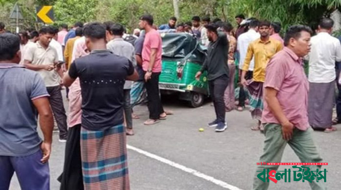 রাঙামাটিতে পিকআপ-সিএনজি সংঘর্ষে নিহত ৫