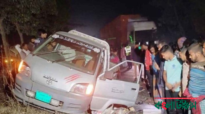 ফেনীতে পিকআপ-কাভার্ডভ্যান সংঘর্ষ, নিহত ৫