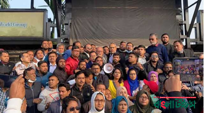 একতরফা নির্বাচনেও আগের রাতে ব্যালট বাক্স ভরে রাখা হয়েছে: রিজভী