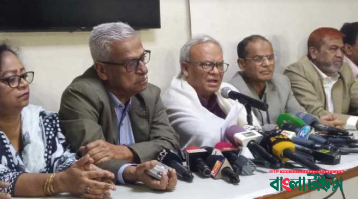 বিচার প্রক্রিয়া স্বচ্ছ বটে, বুড়িগঙ্গা নদীর পানির মতোই : রিজভী