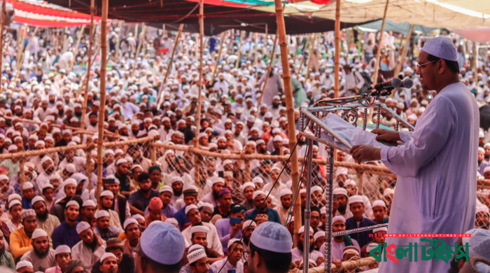 অন্যায়ের সঙ্গে আপস করবো না: চরমোনাই পীর