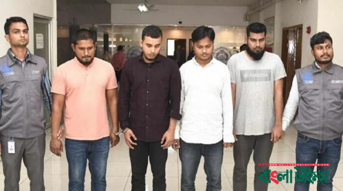 ডিজিটাল হুন্ডির মাধ্যমে টাকা পাচারচক্রের পাঁচজন গ্রেপ্তার