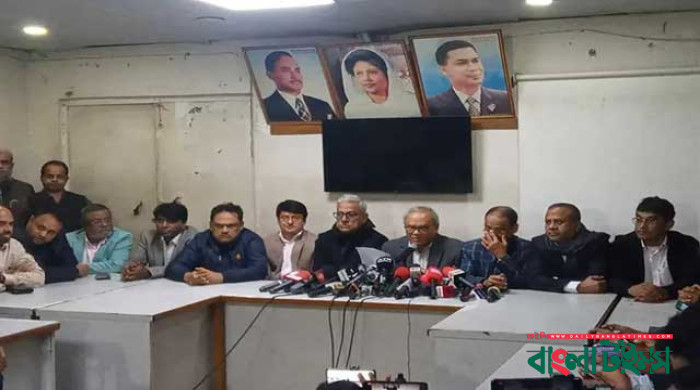 'ক্রয়কৃত অভিনন্দনে' সরকারের বৈধতা পাওয়ার চেষ্টা হাস্যকর: রিজভী