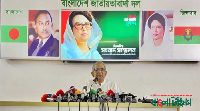 নির্বাচনের পর সঙ্কট উতরে যায়নি, আরো বেড়েছে : ফখরুল