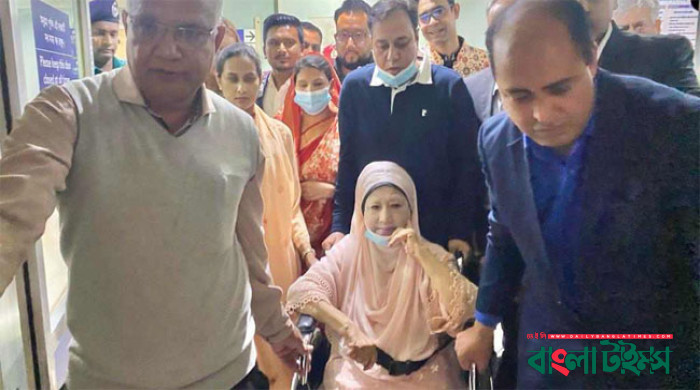 ৫ মাস পর হাসপাতাল ছাড়লেন খালেদা জিয়া