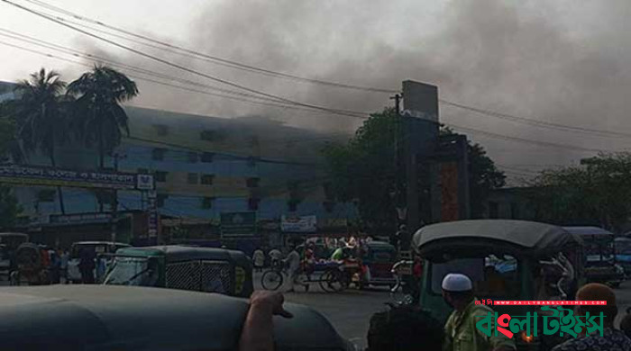 চট্টগ্রামের জুতার কারখানার আগুন নিয়ন্ত্রণে