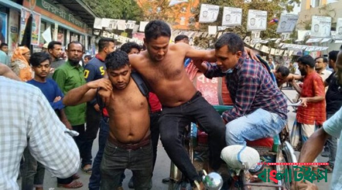 One Killed in BNP-Police Clash in Nayapaltan