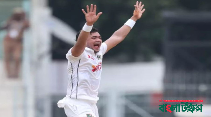 প্রথম সেশন স্বস্তিতে কাটল বাংলাদেশের