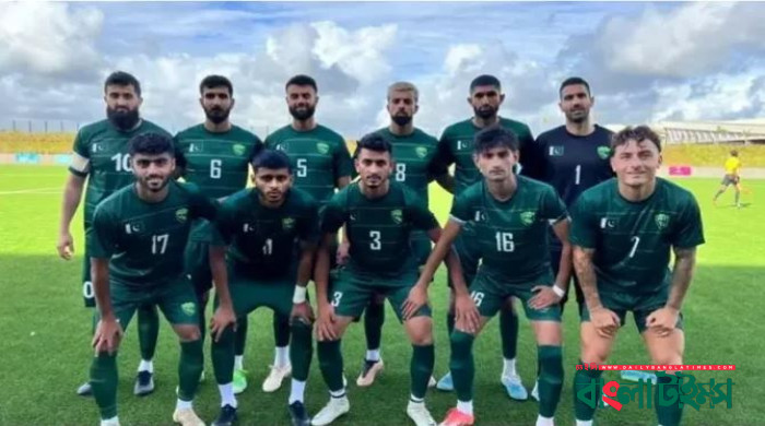 পাকিস্তানকে নিষিদ্ধ করল ফিফা