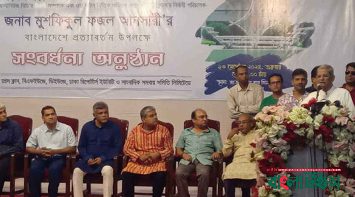 ঐক্য বিনষ্টের ষড়যন্ত্র চলছে, সতর্ক থাকুন: ফখরুল