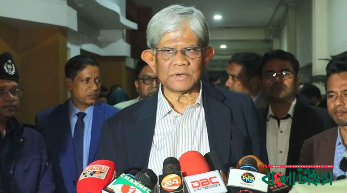 বাজেটে থাকছে মহার্ঘ ভাতার বরাদ্দ, জানালেন অর্থ উপদেষ্টা