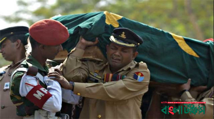 বিডিআর হত্যার পুনঃতদন্ত-ন্যায়বিচার প্রক্রিয়া শিগগিরই শুরু : স্বরাষ্ট্র উপদেষ্টা