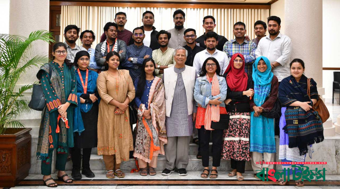 বিজয় একটি অর্জন করেছ, আরেকটি আসবে: শিক্ষার্থীদের ড. ইউনূস