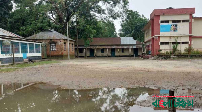 ময়মনসিংহে বন্যায় ৩৫৭ স্কুলের ক্ষতি