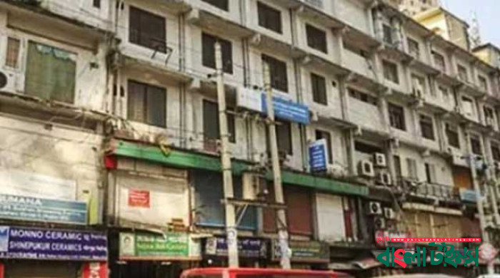 ভেঙে ফেলতেই হবে গুলশান শপিং কমপ্লেক্স