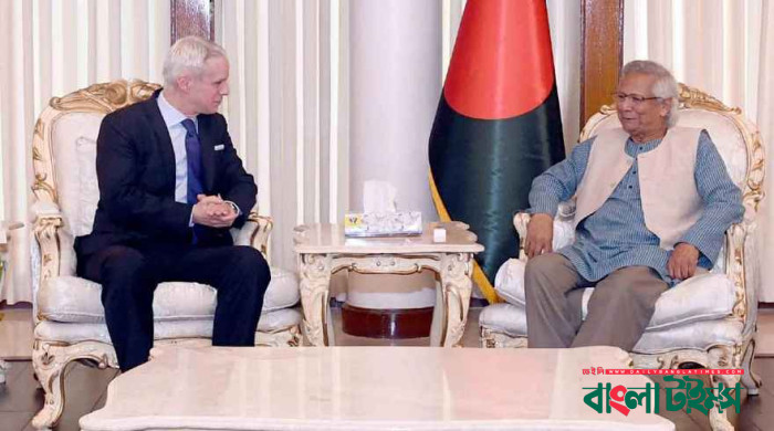 পাচারকৃত অর্থ ফেরাতে সুইজারল্যান্ডের সহযোগিতা চাইলেন ড. ইউনূস