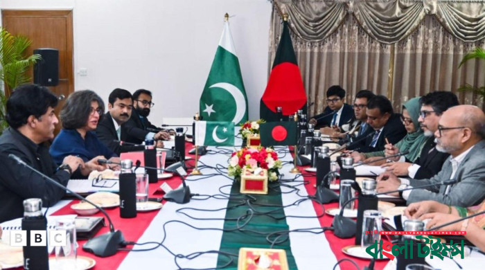 স্বাধীনতাপূর্ব ক্ষতিপূরণ হিসেবে পাকিস্তানের কাছে  ৪৩২ কোটি ডলার চেয়েছে বাংলাদেশ