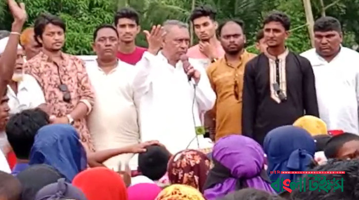 MP Ekram to stop development if people don’t vote for his son