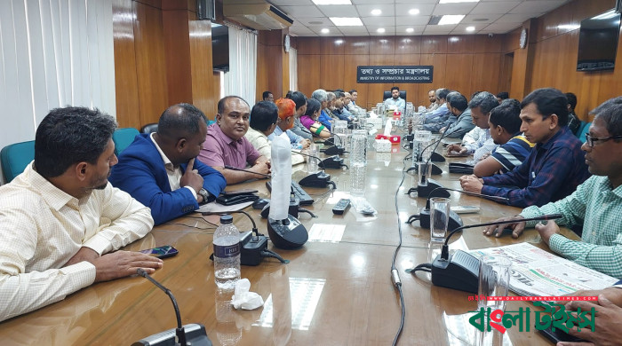 গণমাধ্যমের বিরুদ্ধে কেন বিক্ষোভ হচ্ছে, সেটা চিহ্নিত করা উচিত: নাহিদ ইসলাম