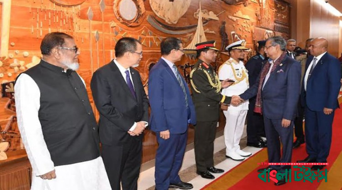 আসিয়ান সম্মেলনে যোগ দিতে রাষ্ট্রপতির ইন্দোনেশিয়া যাত্রা