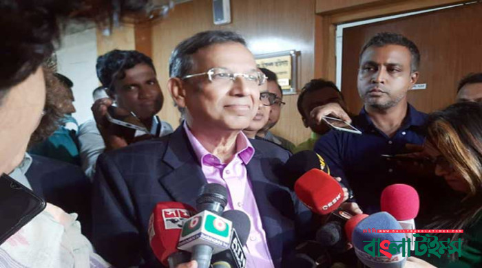 খালেদা জিয়াকে বিদেশ পাঠানোর বিষয়ে সরকারের কিছু করার নেই : আইনমন্ত্রী