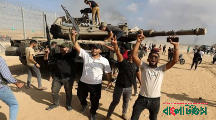 গাজা ছাড়ার নির্দেশে ইসরায়েলকে হামাসের হুমকি