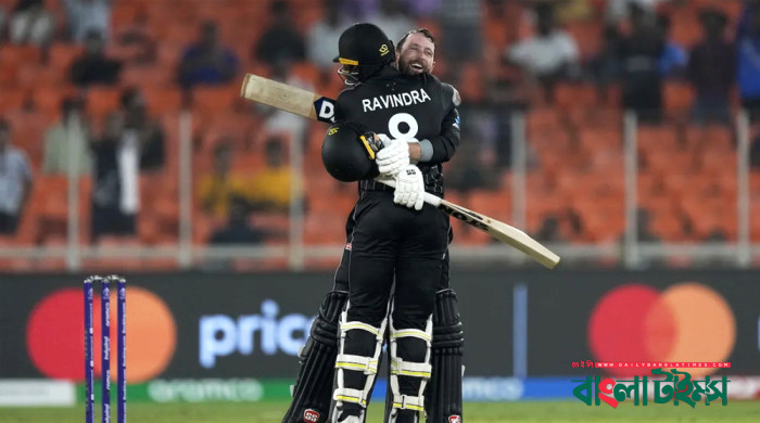 বিশ্বকাপে ইংল্যান্ডকে উড়িয়ে নিউজিল্যান্ডের মধুর প্রতিশোধ