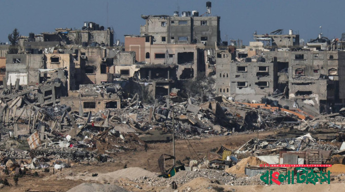 গাজার আবাসিক এলাকায় হামলা, নিহত ৪০