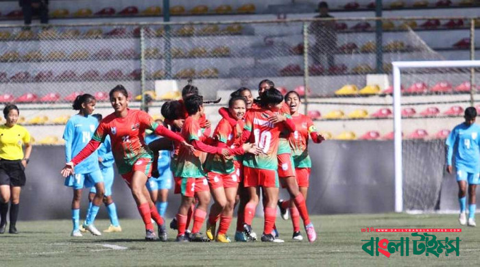 সাফে ভারতকে বড় ব্যবধানে হারিয়ে ফাইনালে বাংলাদেশ