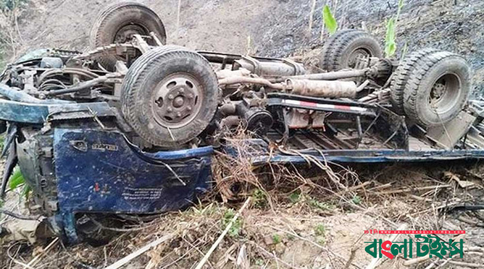 সাজেকে শ্রমিকবাহী ট্রাক খাদে, নিহত ৬