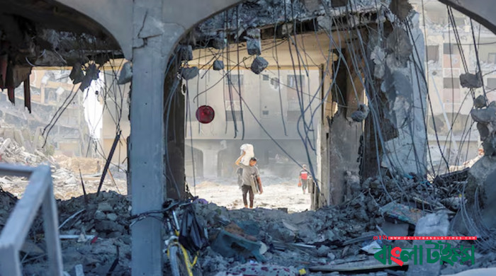 ‘গাজায় ধ্বংসস্তূপ অপসারণে লাগবে ১৪ বছর’