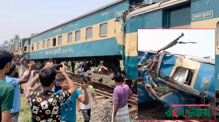 গাজীপুরে দুই ট্রেনের মুখোমুখি সংঘর্ষ