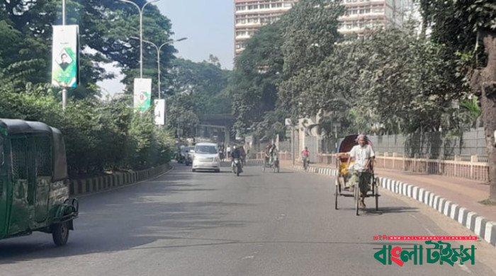 দ্বিতীয় দিনের মতো চলছে অবরোধ