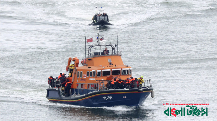 অভিবাসীদের বহনকারী নৌকাডুবি, নিহত অন্তত ৩৩